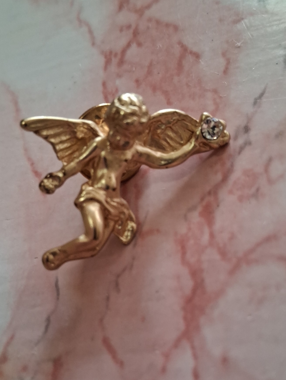 Source Unknown Gold Cherub Angel Brooch with Clear Stone
